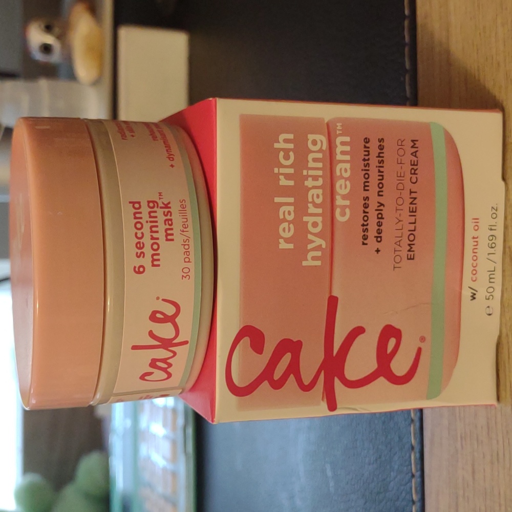 Cake Set Hydrating Cream and 6 Second Morning Mask NEW